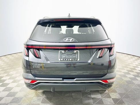 Used 2022 Hyundai Tucson SEL w/ Convenience Package FWD image 4