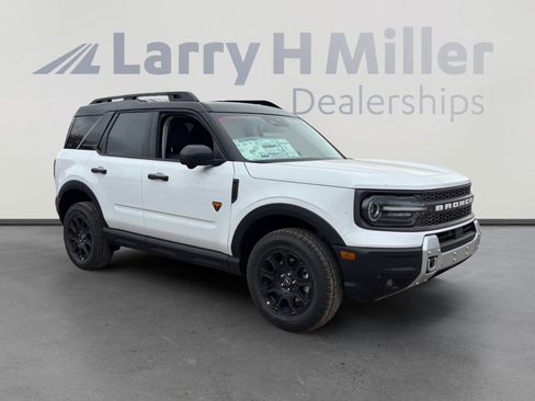 New 2026 Ford Bronco Sport Badlands image 7