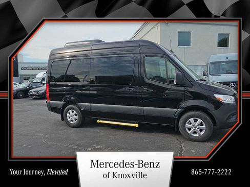 Used 2025 Mercedes-Benz Sprinter 2500 image 1