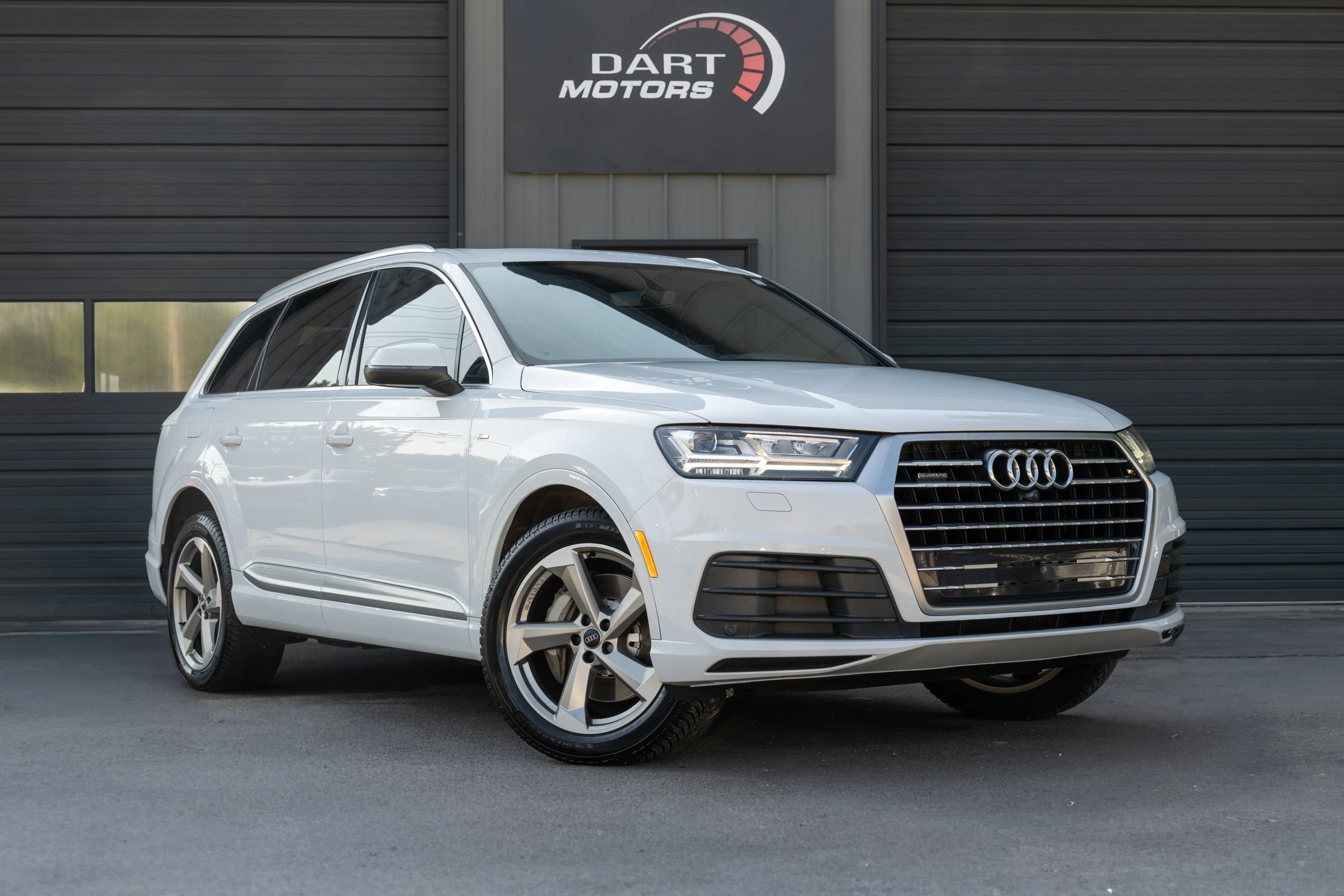 Used 2018 Audi Q7 3.0T AWD/4WD image 3