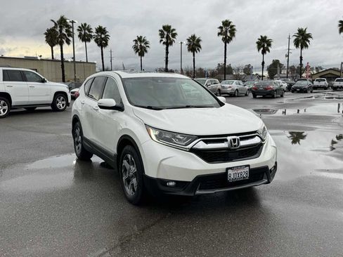 Used 2018 Honda CR-V EX image 3