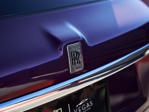 Used 2025 Rolls-Royce Cullinan AWD/4WD image 11