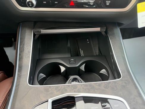 New 2026 BMW X5 xDrive50e w/ M Sport Package image 23