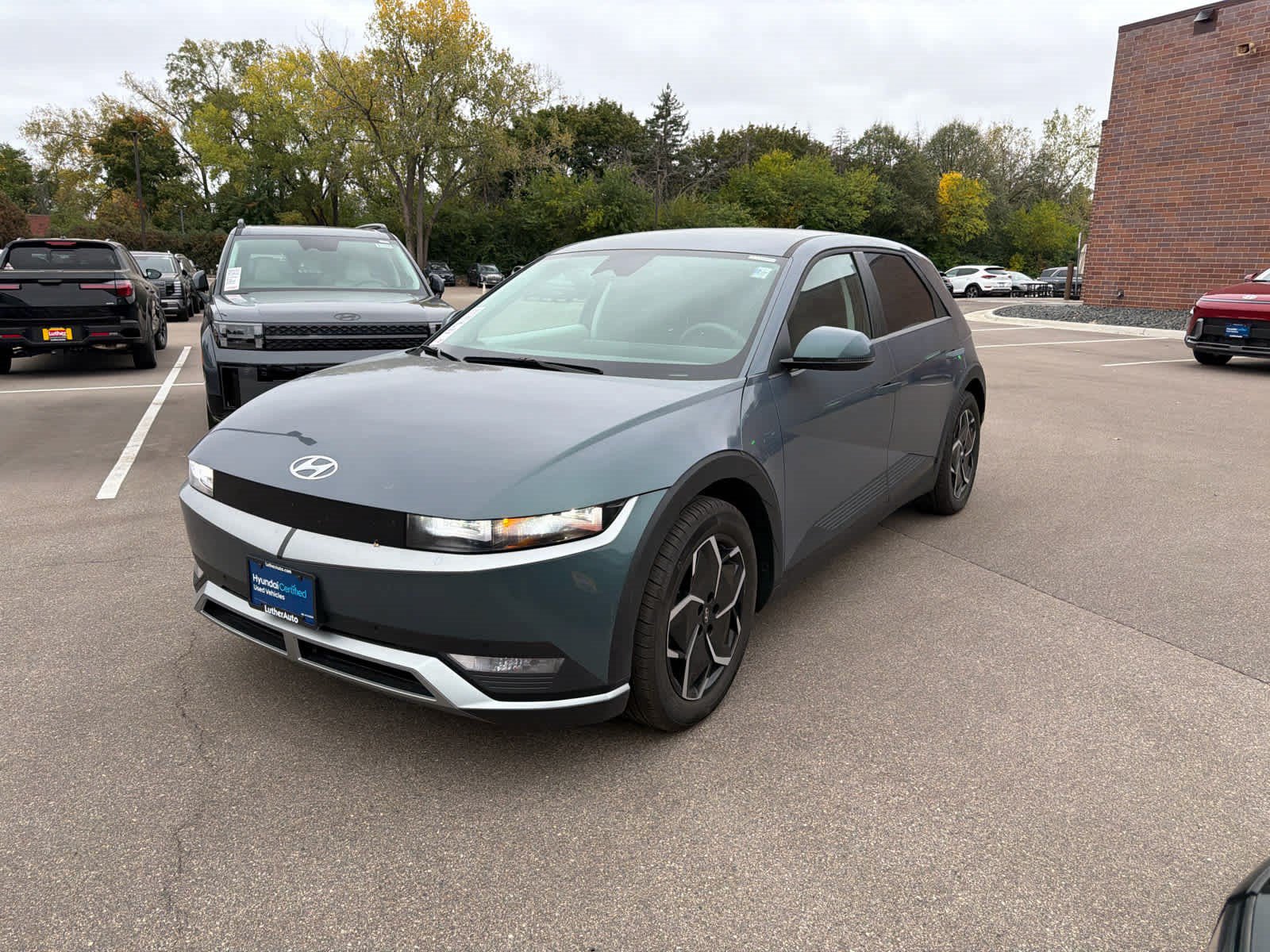 Used 2024 Hyundai Ioniq 5 SEL AWD/4WD image 4