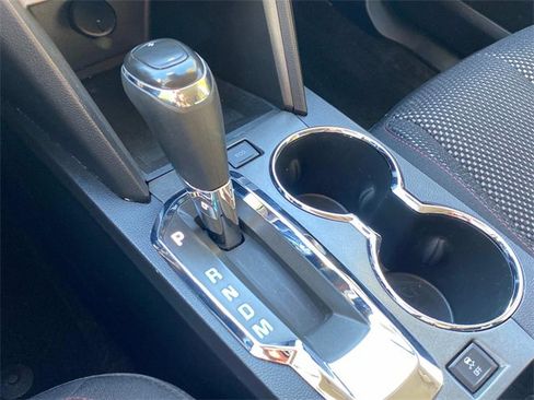 Used 2017 Chevrolet Equinox LS image 28