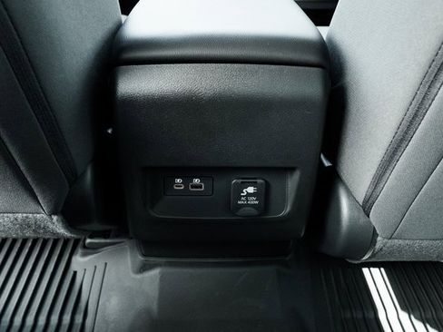 New 2025 Nissan Frontier SV w/ SV Convenience Package image 14