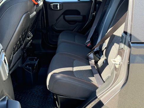 Certified 2023 Jeep Gladiator Mojave AWD/4WD image 20
