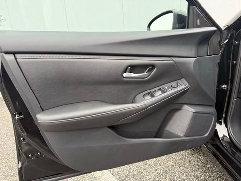 Certified 2025 Nissan Sentra SV w/ All-Weather Package image 16