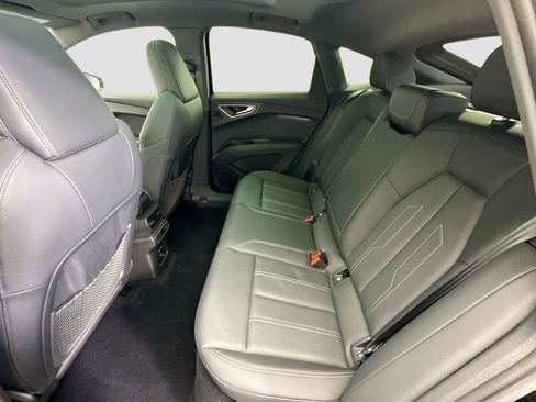 Used 2023 Audi Q4 e-tron Premium Plus w/ Premium Plus image 20