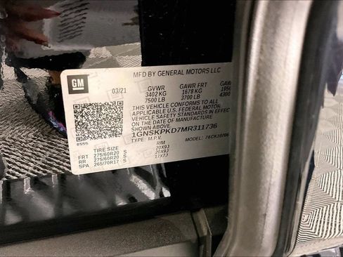 Used 2021 Chevrolet Tahoe Z71 w/ Luxury Package AWD/4WD image 43