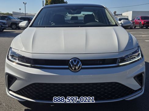 New 2026 Volkswagen Jetta SE FWD image 6