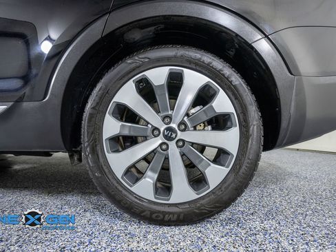 Used 2020 Kia Telluride S w/ S 8 Passenger Seating Package FWD image 50