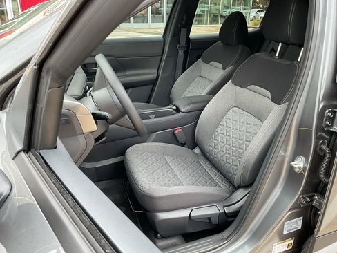 New 2026 Nissan Kicks SV w/ Cold Weather Package FWD image 13