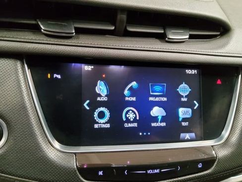 Used 2019 Cadillac XT5 Luxury image 25