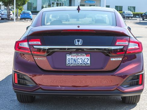 Used 2018 Honda Clarity Plug-In Hybrid image 8