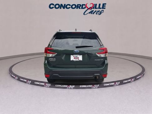 Certified 2023 Subaru Forester Premium AWD/4WD image 6