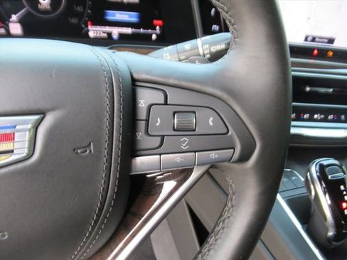 Used 2021 Cadillac Escalade Sport Platinum w/ LPO, ONYX Package image 19