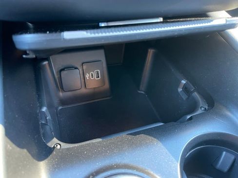 Used 2025 Ford Explorer ST w/ Sun And Sound Package AWD/4WD image 13
