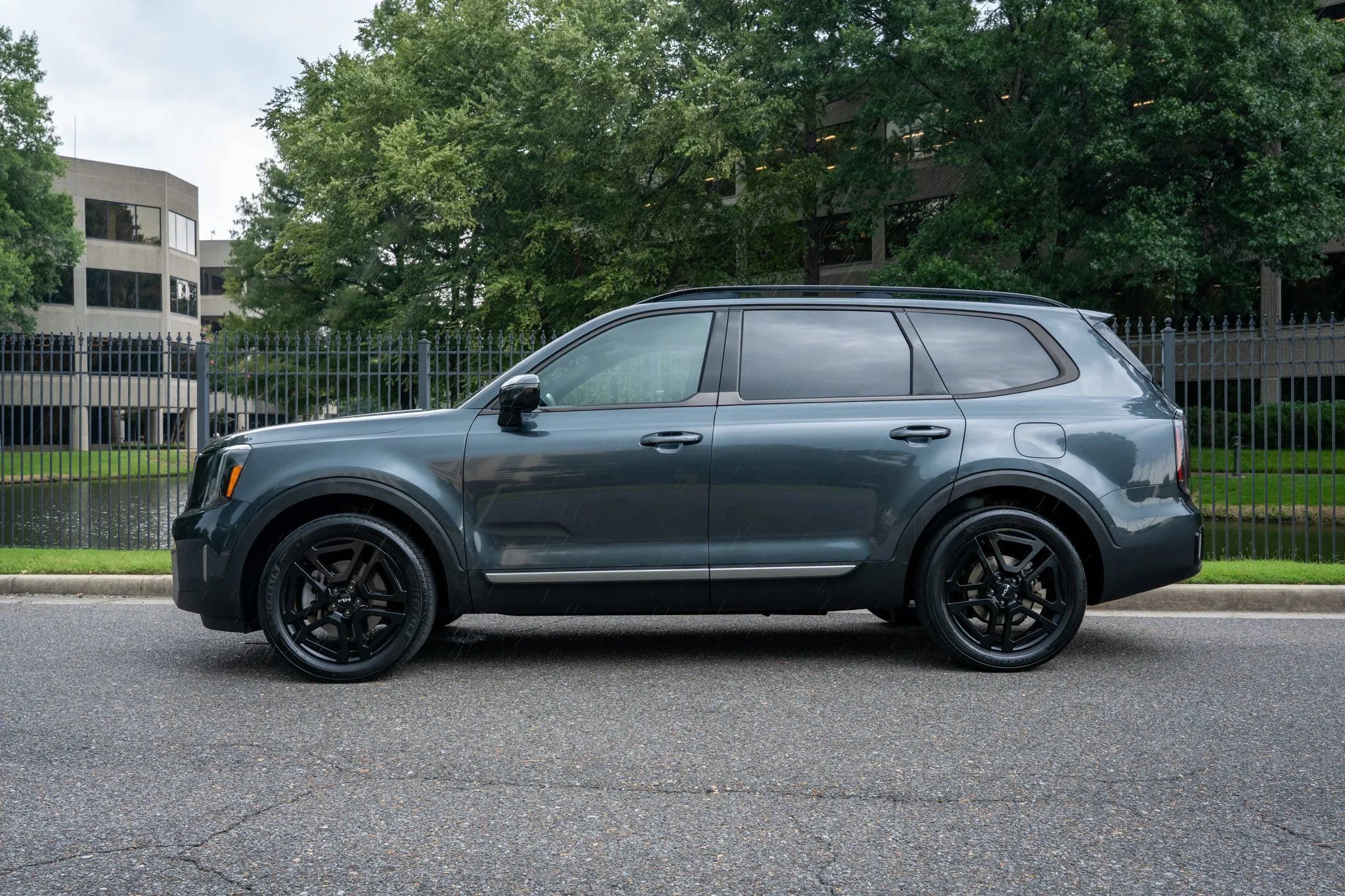 Used 2023 Kia Telluride SX X-Line AWD/4WD image 9