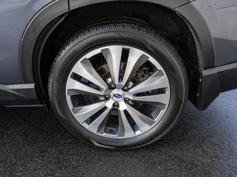 Used 2020 Subaru Ascent Limited w/ Technology Package image 32