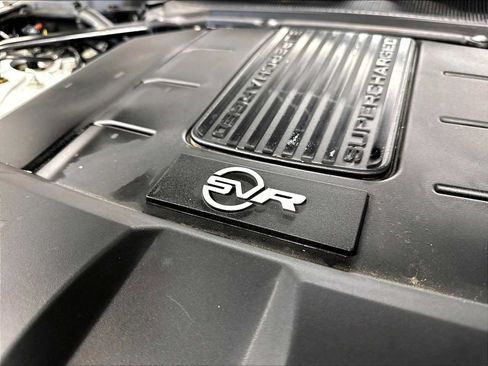 Used 2018 Land Rover Range Rover Sport SVR AWD/4WD image 37