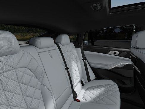 New 2026 BMW X6 xDrive40i image 10