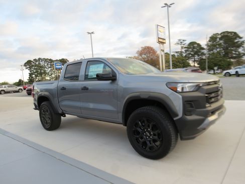 New 2026 Chevrolet Colorado Trail Boss AWD/4WD image 6