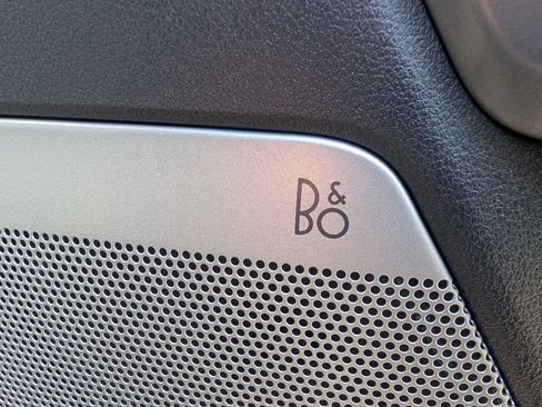 Used 2023 Ford F150 Lightning Lariat w/ Equipment Group 511A High image 28