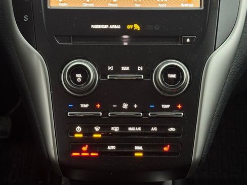 Used 2019 Lincoln MKC Select w/ Select Plus Package image 32