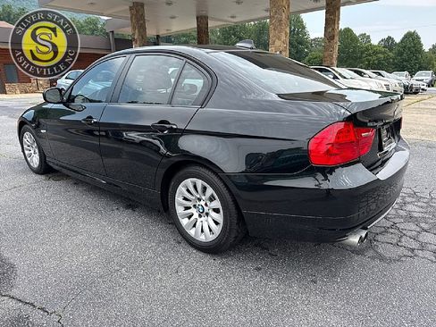 Used 2009 BMW 328i Sedan RWD image 4