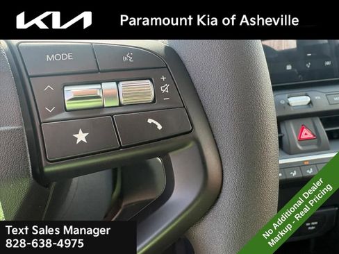 New 2026 Kia K4 FWD image 13