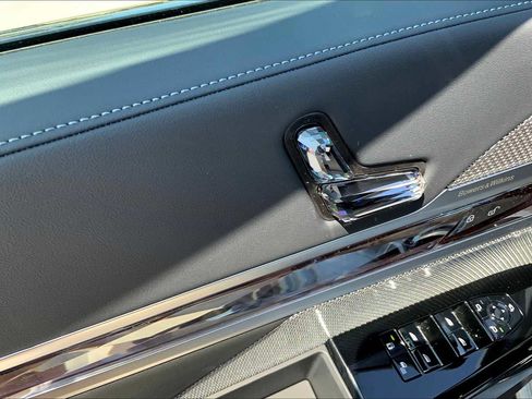 New 2025 BMW 760i xDrive w/ Executive Package image 16