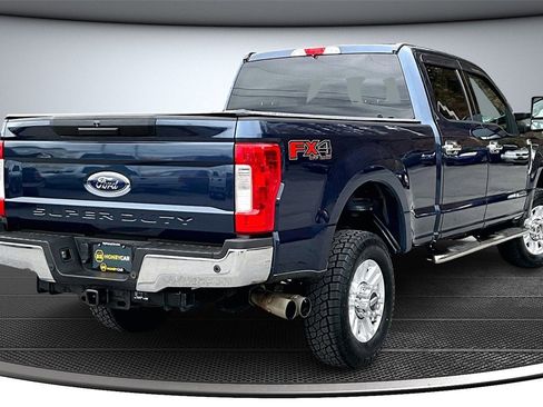 Used 2018 Ford F350 XLT w/ XLT Value Package image 6