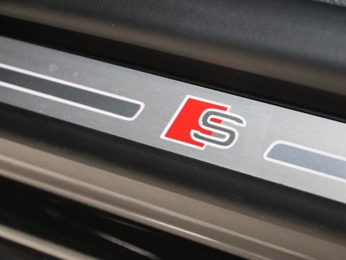 Used 2024 Audi SQ8 Premium Plus image 34