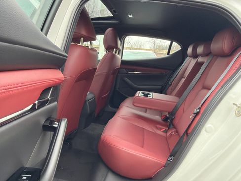 New 2026 MAZDA MAZDA3 2.5 S Hatchback w/ Premium Pkg image 16