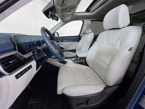 Used 2025 Kia Telluride SX Prestige image 26