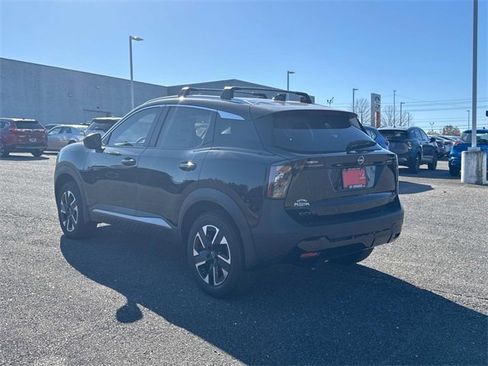 New 2026 Nissan Kicks SV w/ SV Premium Package image 6