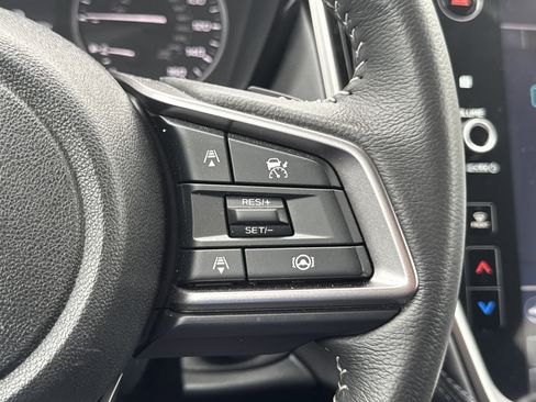 Certified 2025 Subaru Outback Premium image 15