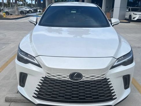 Used 2025 Lexus RX 350 FWD w/ Technology Package image 3