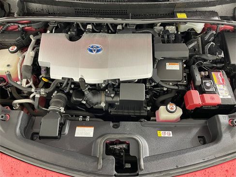 Used 2018 Toyota Prius Prime Plus image 19