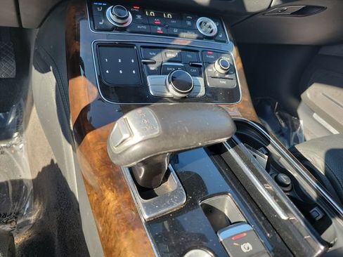 Used 2017 Audi A8 L 3.0T AWD/4WD image 31
