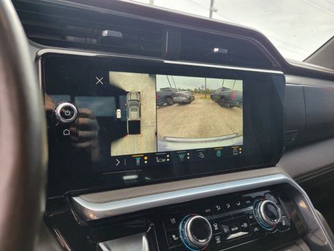 Used 2022 GMC Sierra 1500 Denali w/ Technology Package image 20