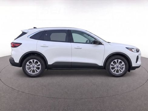 Used 2024 Ford Escape Active FWD image 7