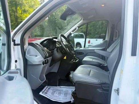 Used 2017 Ford Transit 150 130 Low Roof RWD image 10