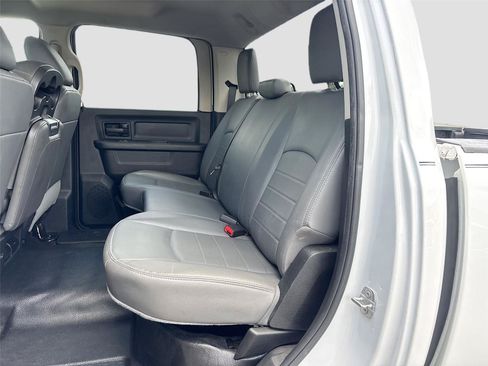 Used 2018 RAM 1500 Tradesman RWD image 22
