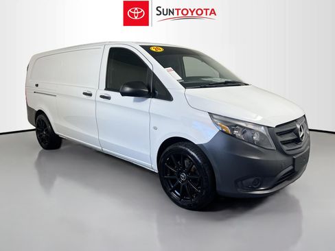 Used 2020 Mercedes-Benz Metris Cargo image 1
