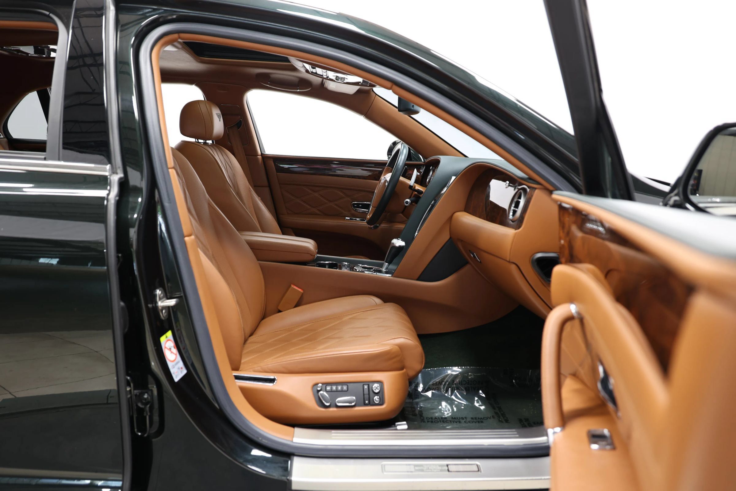 Used 2016 Bentley Flying Spur W12 AWD/4WD image 81