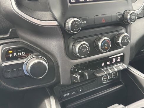 Used 2019 RAM 1500 Big Horn image 18