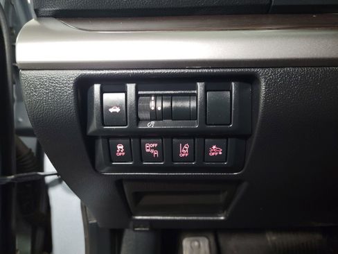 Used 2019 Subaru Legacy 3.6R Limited image 30