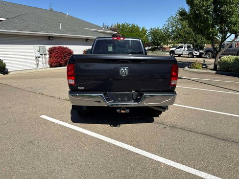 Used 2016 RAM 2500 Tradesman w/ Chrome Appearance Group image 4